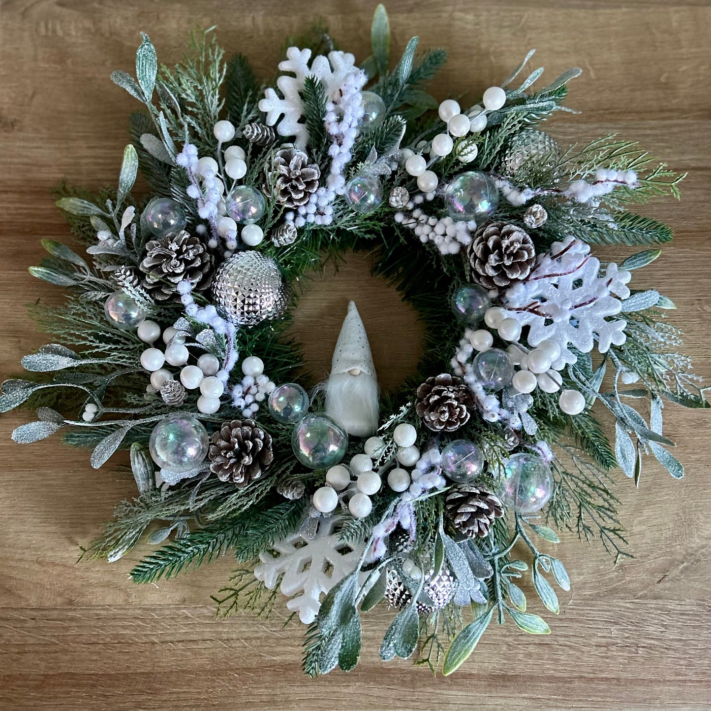 Winter Wonderland Frosted Wreath
