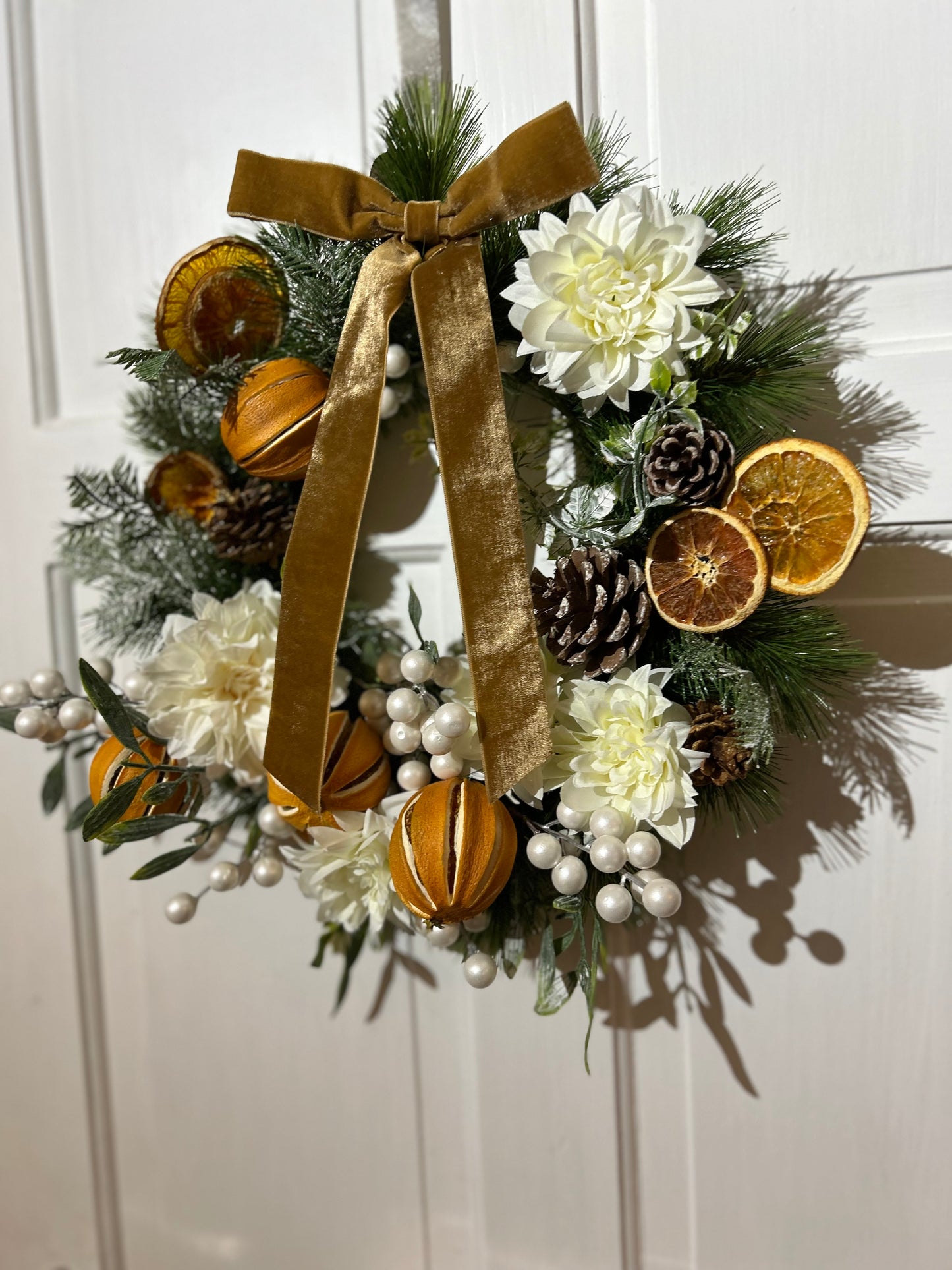 Elegant Gold & White Christmas Wreath with Natural Citrus